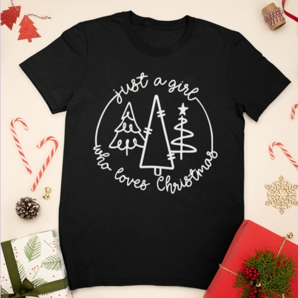 Just a girl who loves Chrismas t-shirt
